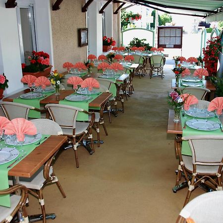 Logis Hotel Bellevue Bessines-sur-Gartempe Екстер'єр фото