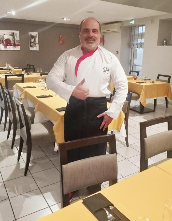 Logis Hotel Bellevue Bessines-sur-Gartempe Екстер'єр фото