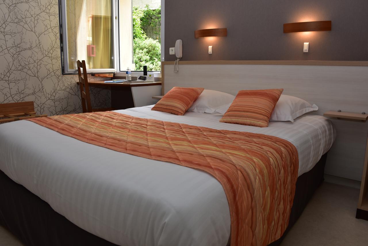 Logis Hotel Bellevue Bessines-sur-Gartempe Екстер'єр фото