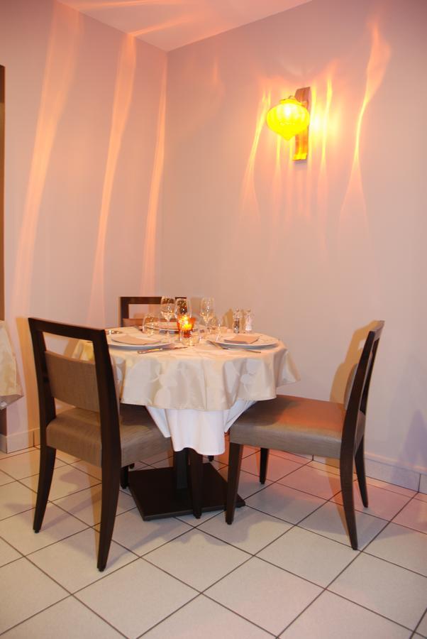 Logis Hotel Bellevue Bessines-sur-Gartempe Екстер'єр фото