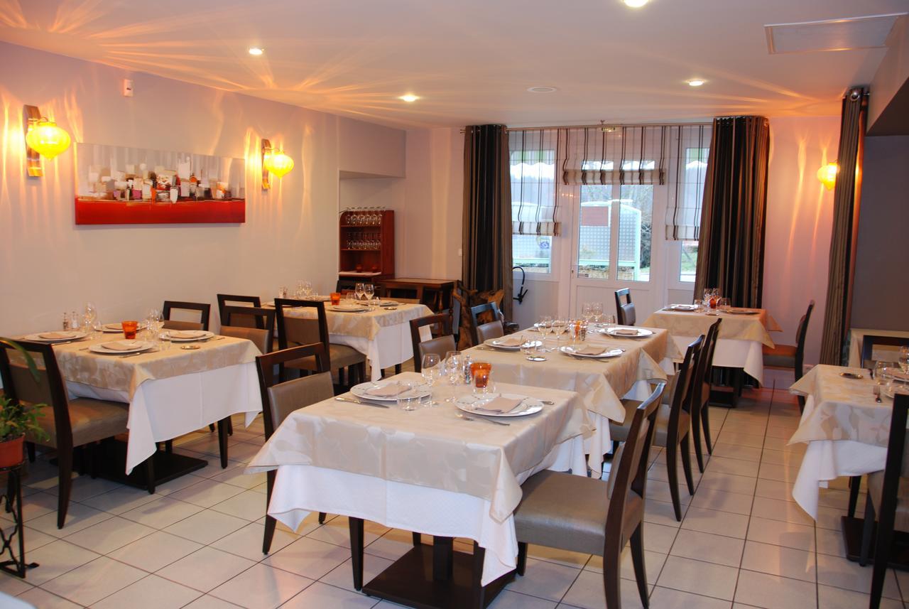 Logis Hotel Bellevue Bessines-sur-Gartempe Екстер'єр фото